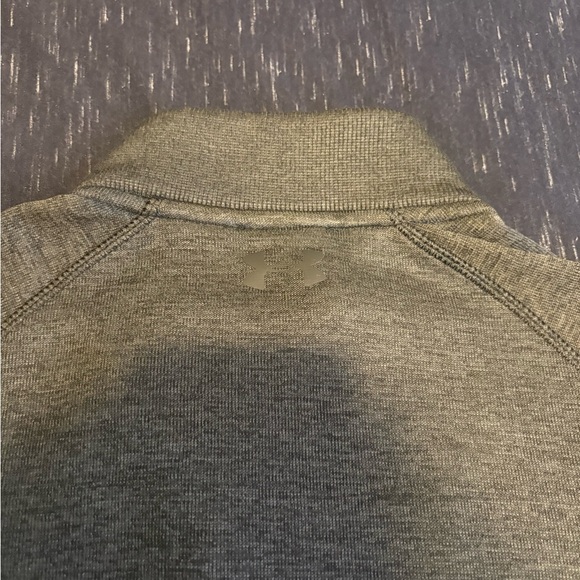 Under Armour Men's Gray Zip-Up Sweater - Picture 11 of 11
